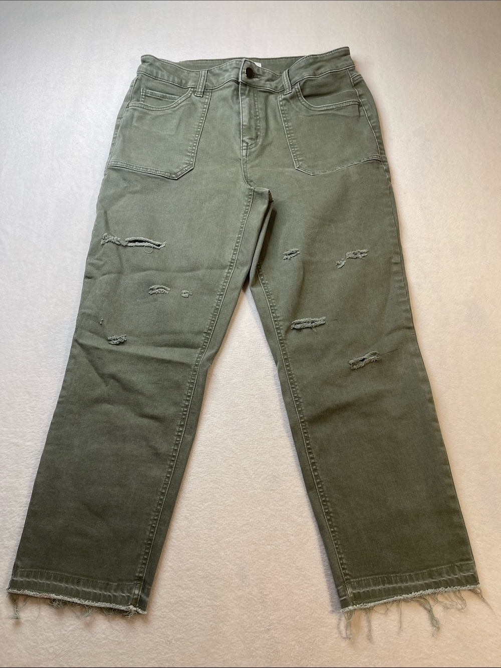 M JEANS BY MAURICES WOMENS SIZE 16 HIGH RISE Olive Distressed Straight-Leg Jeans